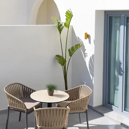 Hotel Maiandros Karterados (Santorini)